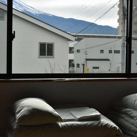 Kagelow Mt.Fuji Hostel Kawaguchiko Фудзикавагутико Экстерьер фото